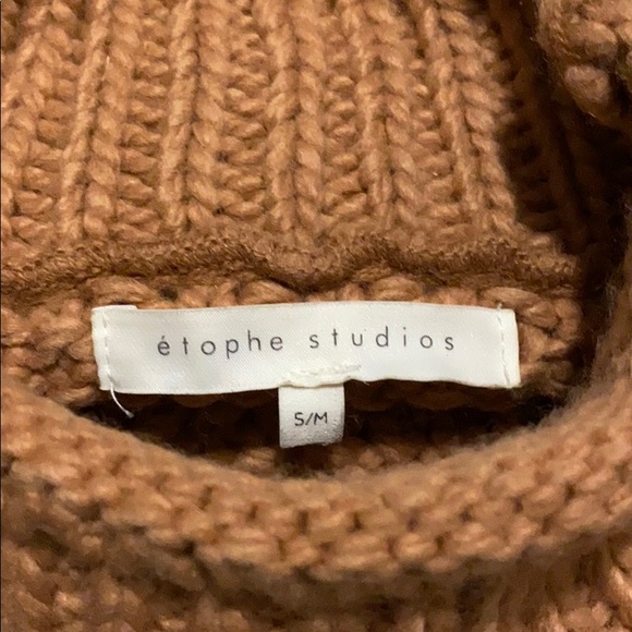 Rose Turtleneck Knit Sweater - Picture 3 of 3